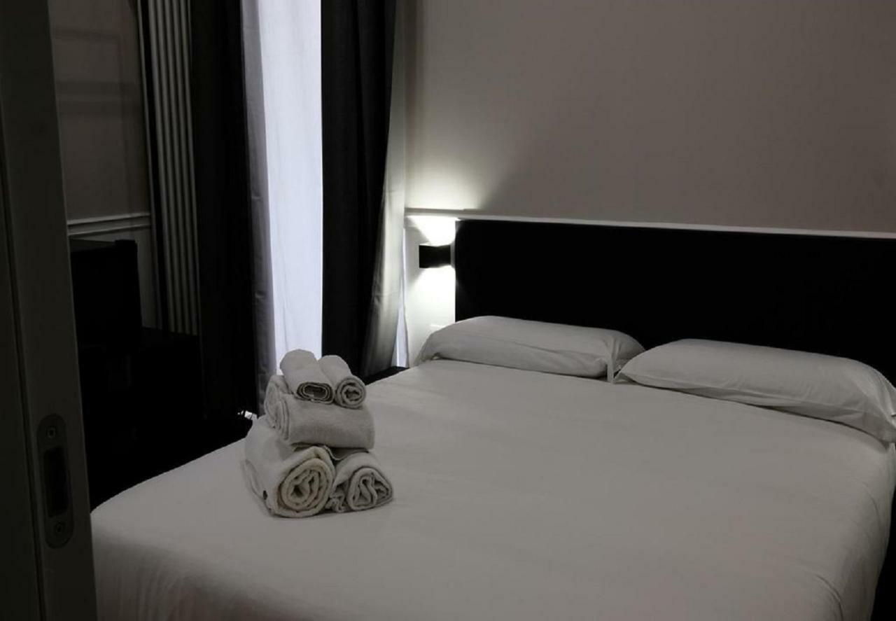 Kukka Rooms Naples Luaran gambar